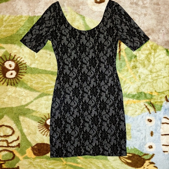 NWOT Xhilaration Body Con Dress - Picture 3 of 3